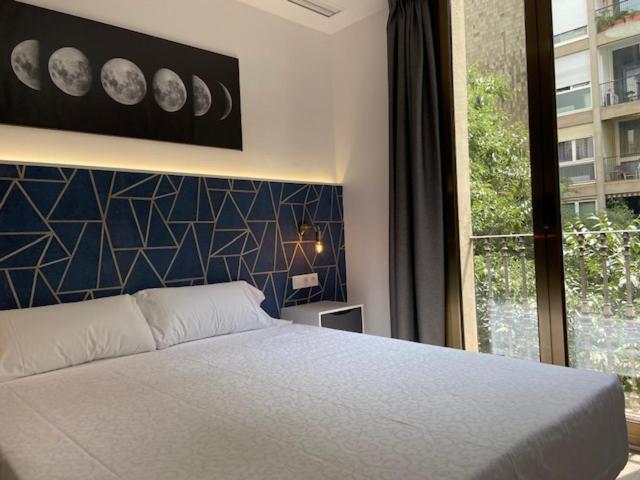 Hostal Laia By Gaiarooms برشلونة المظهر الخارجي الصورة
